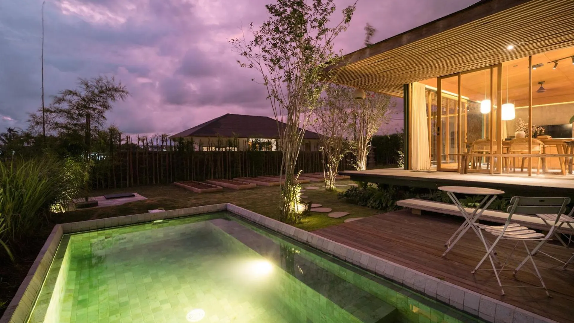 Less House Villa Ubud 0*,
