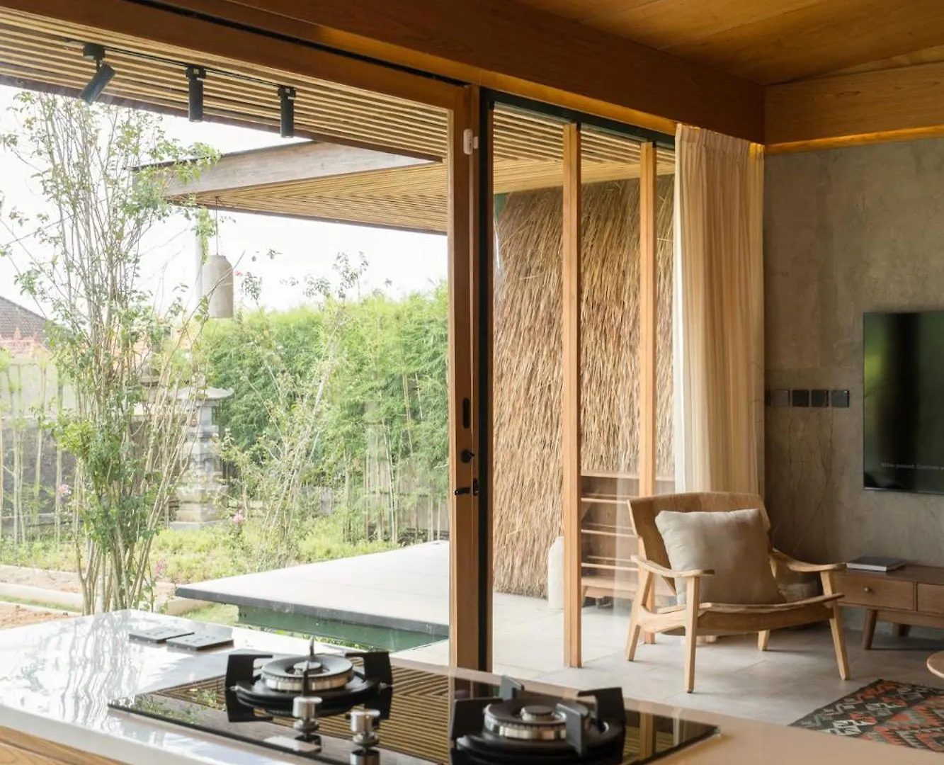 Less House Villa Ubud 0*,  Indonesia